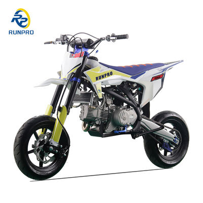 Motor Runpro de quatro tempos de 190cc para entusiastas de motociclismo GP