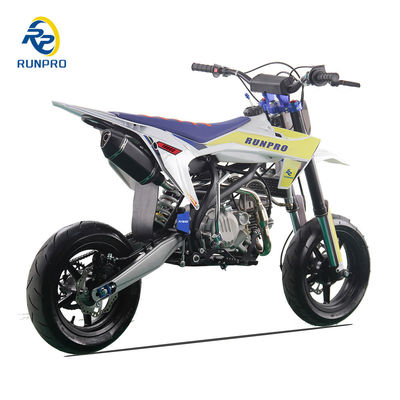 Motor Runpro de quatro tempos de 190cc para entusiastas de motociclismo GP